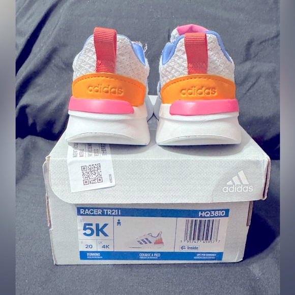 Adidas Racer TR21 Toddler size 5 - Picture 6 of 7